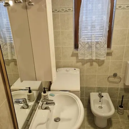 Greenview With Parking Apartmán *